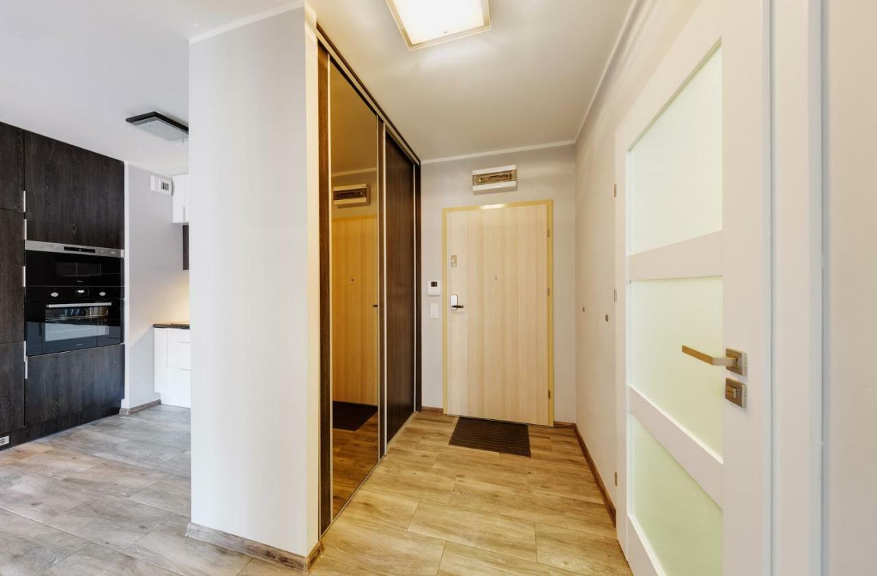 Sleepway Apartments- Garbary 100-46 Poznan Ngoại thất bức ảnh